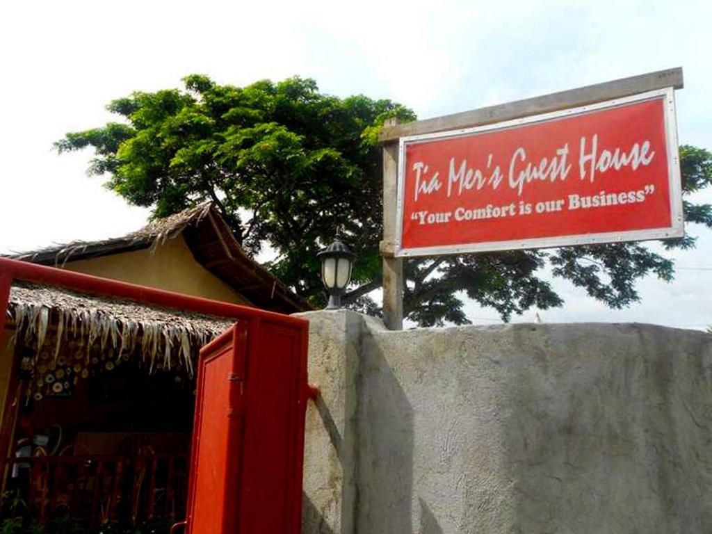 Tia Mers Guest House Puerto Princesa Esterno foto
